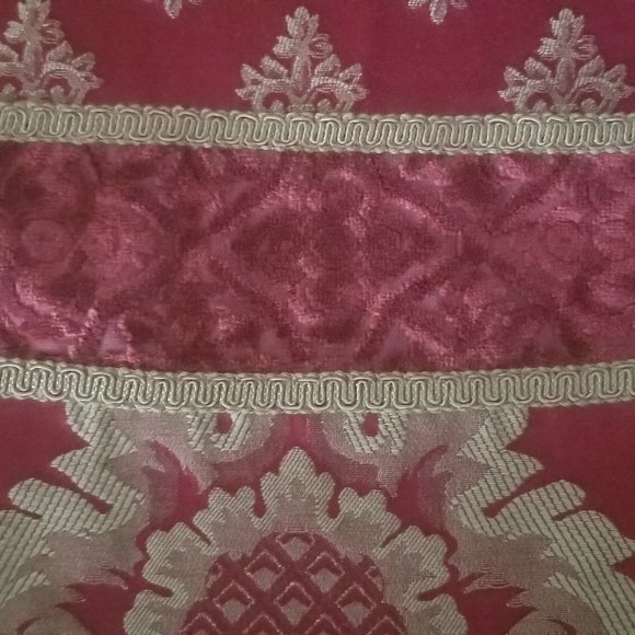 RARE AUSTIN HORN CHRISTMAS HOLIDAY RED & GOLD TABLE RUNNER CENTERPIECE TASSEL - Picture 12 of 16